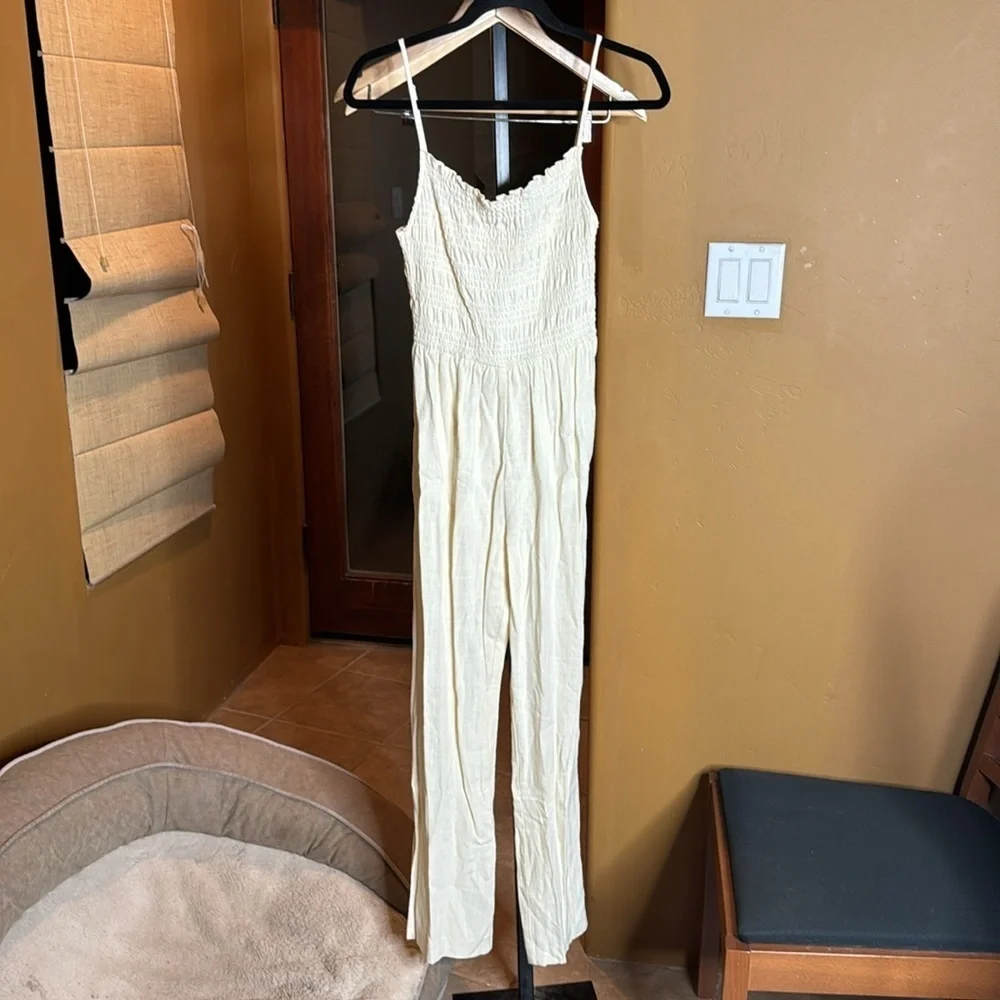 H&M Linen Blend Smocked Wide Leg Jumpsuit Cream Beige Strappy Size Small